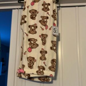 Women’s size large pajama lounge pants. Teddy bear print.